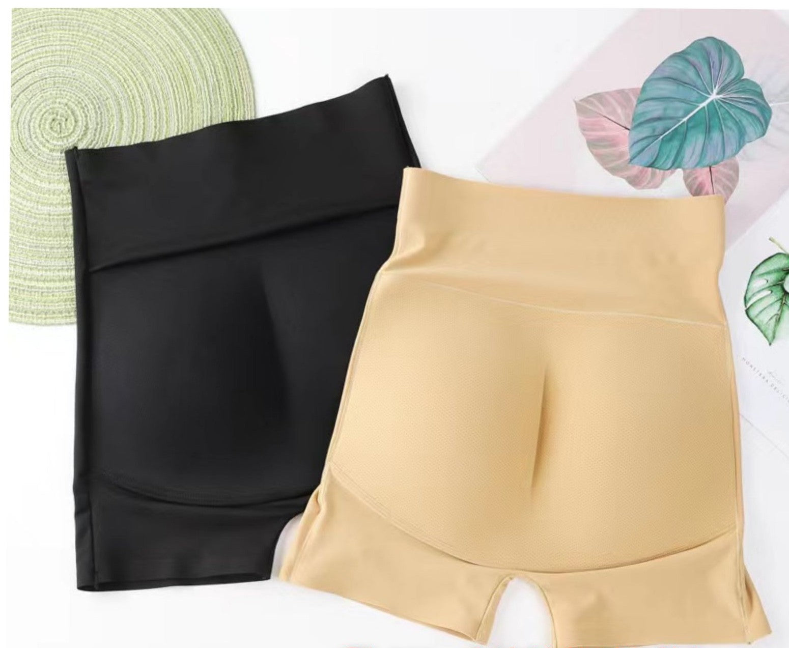 Fausse fesse SHORT T.HAUTE
