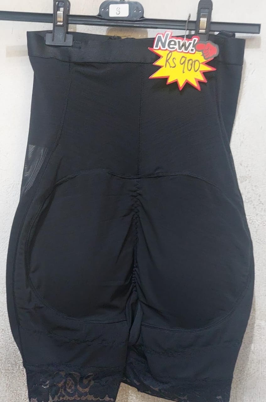 Fausse HANCHE ET FESSE T.HAUTE